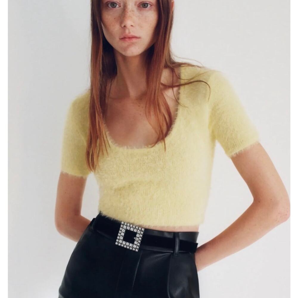 ZARA Soft Touch Scoop Neck Short Sleeve Top Butter Yellow Size Large